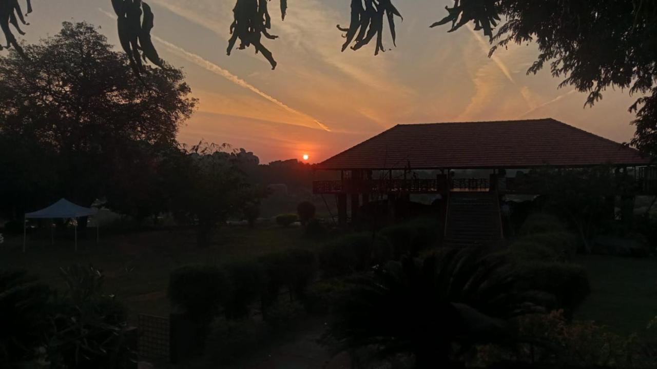 Leo Wodden Resort Hampi Dış mekan fotoğraf