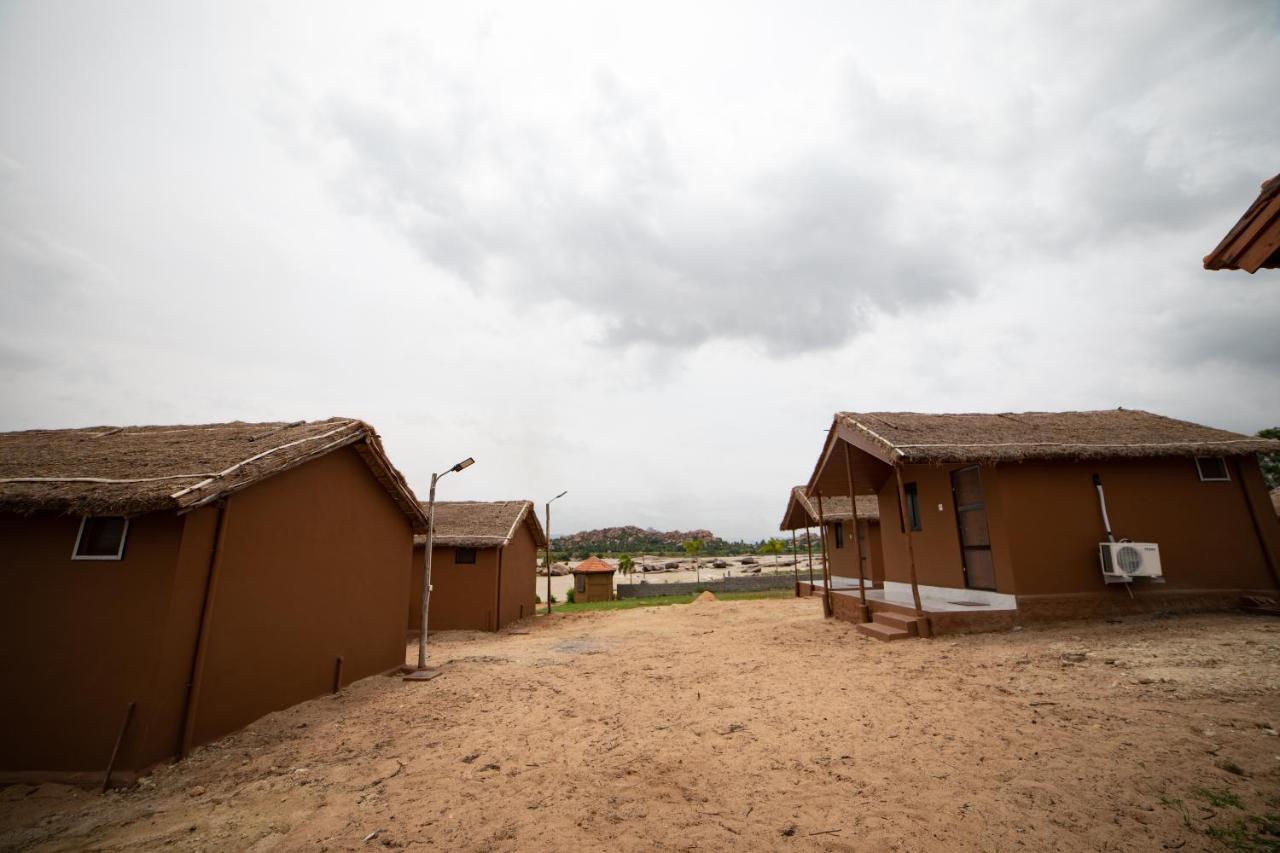 Leo Wodden Resort Hampi Dış mekan fotoğraf